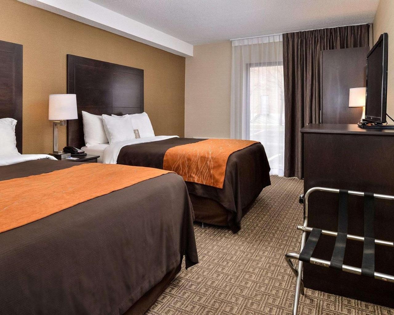 Comfort Inn Brampton Exteriör bild