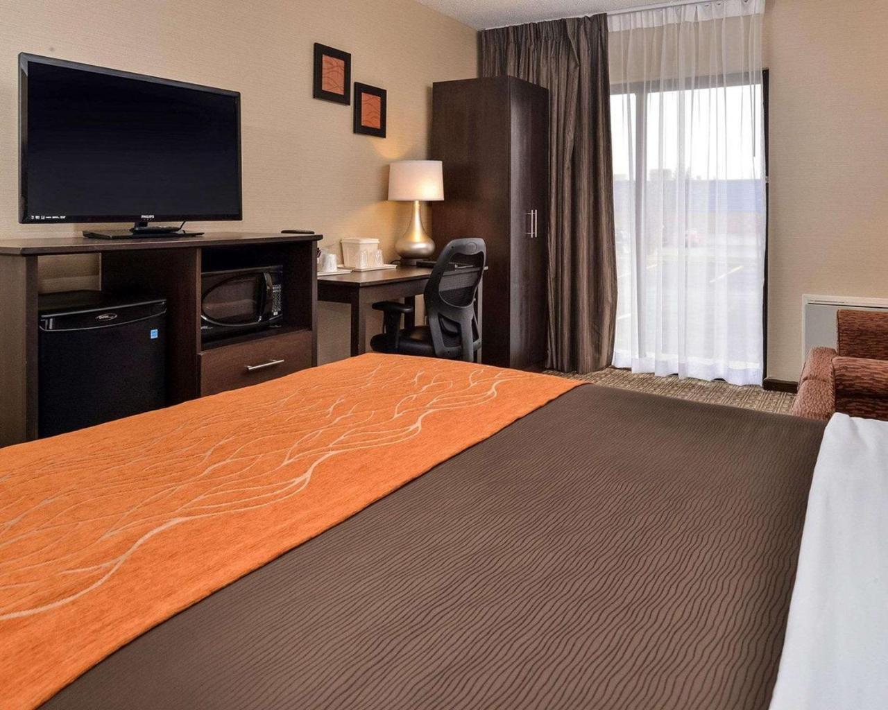 Comfort Inn Brampton Exteriör bild